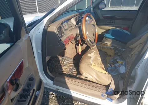 2000 Mercury Grand Marquis Ls z USA, uszkodzony, nr VIN 2MEFM75W5YX692949